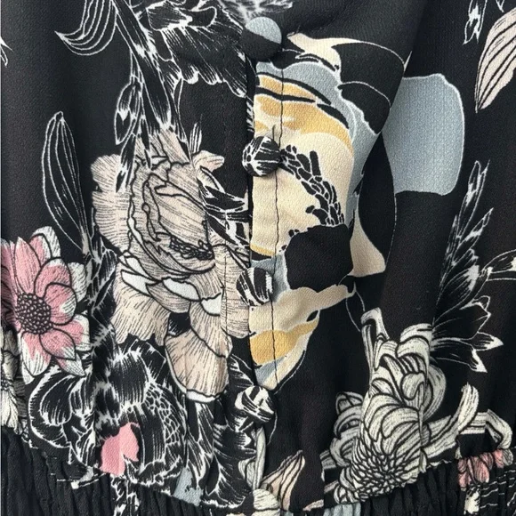 City Chic Floral Black Maxi Dress - Picture 2 of 8